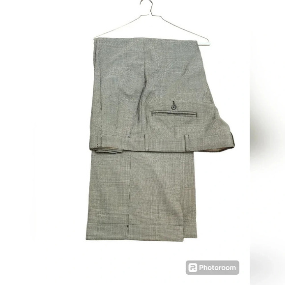 Haggar Other - VINTAGE MENS LIGHT GREY HAGGAR PANTS SIZE 36" X 30"